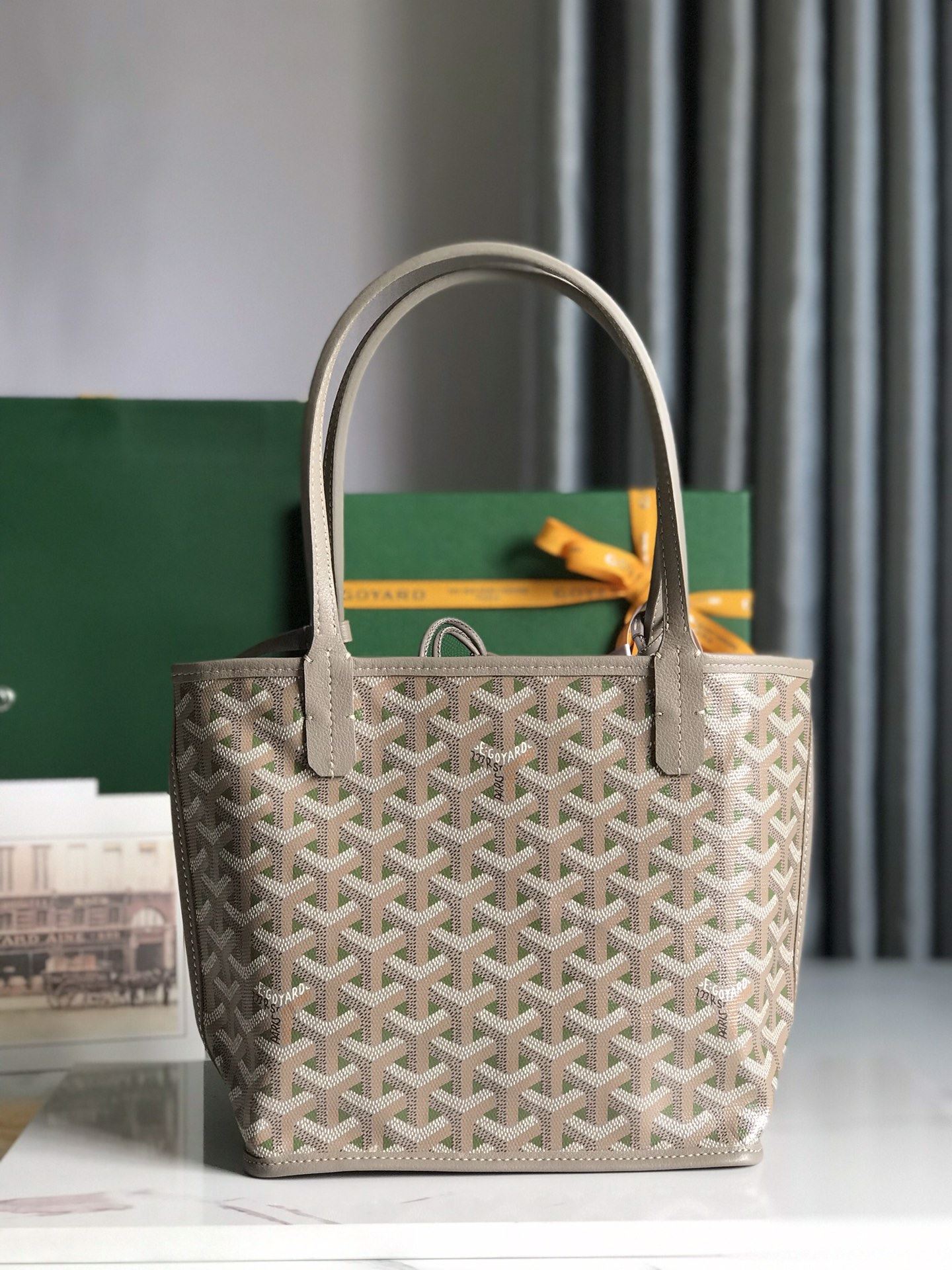 Goyard Shopping Bags